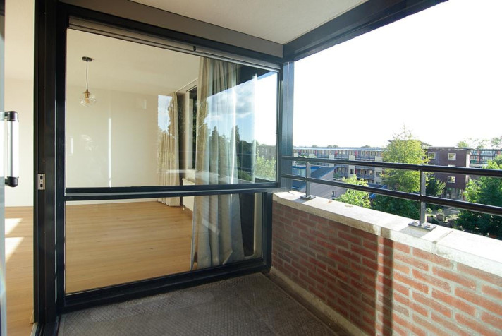 Bekijk foto 1/5 van apartment in Amsterdam