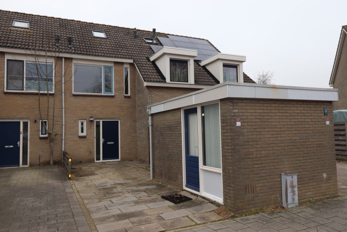 Bekijk foto 1/5 van house in Lelystad