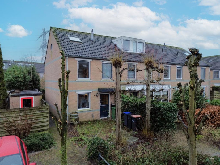 Bekijk foto 1/5 van house in Gooise Meren