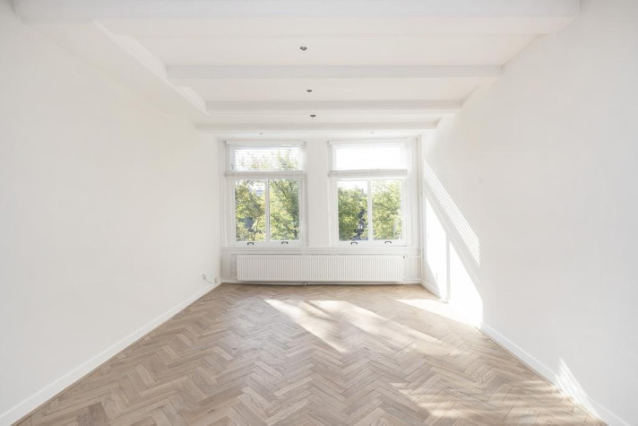 Bekijk foto 1/5 van apartment in Amsterdam