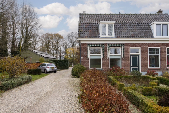 Bekijk foto 1/5 van house in De Bilt