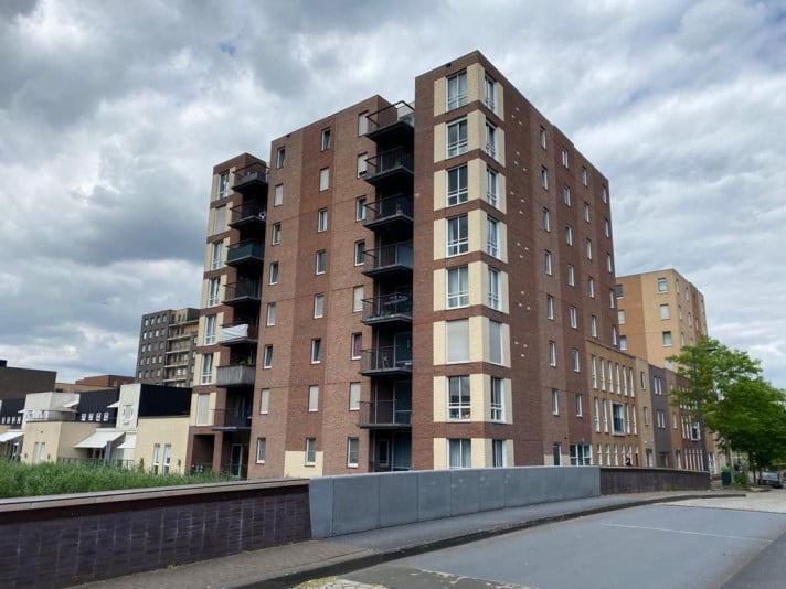 View photo 1/5 of house in Amsterdam