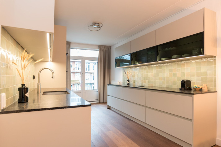 View photo 1/5 of apartment in Amsterdam