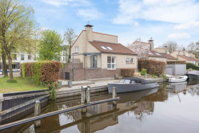 Woonhuis in Langweer