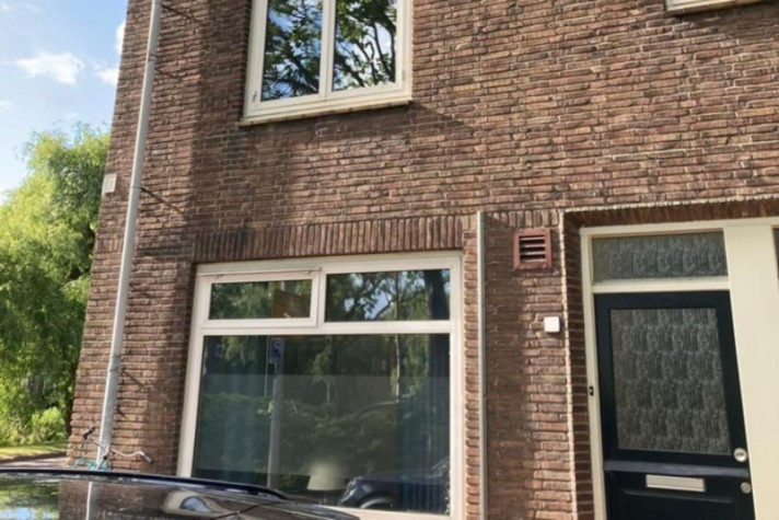 Bekijk foto 1/6 van room in Leiden