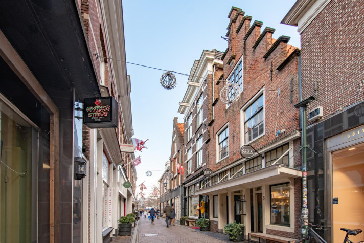 Bekijk foto 1/18 van house in Alkmaar