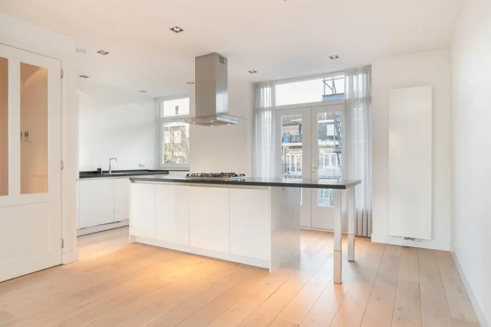 Bekijk foto 1/34 van apartment in Amsterdam