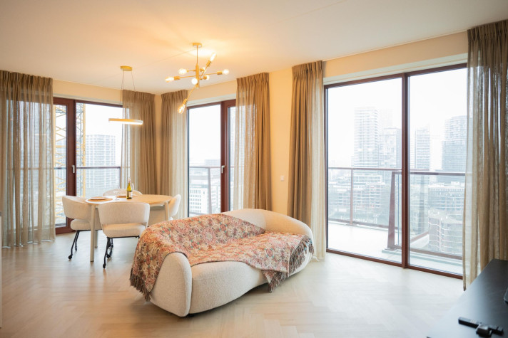 View photo 1/5 of house in Rotterdam