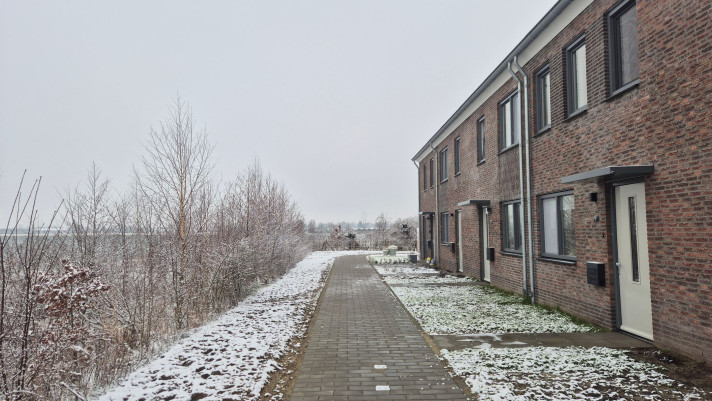 Bekijk foto 1/3 van house in Meterik