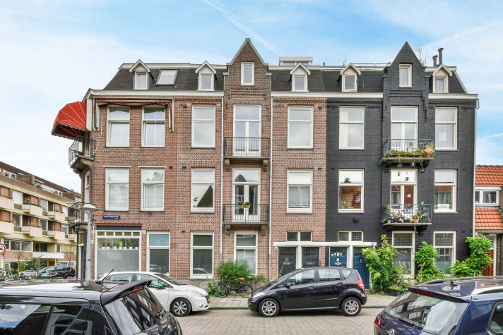 View photo 1/5 of apartment in Amsterdam