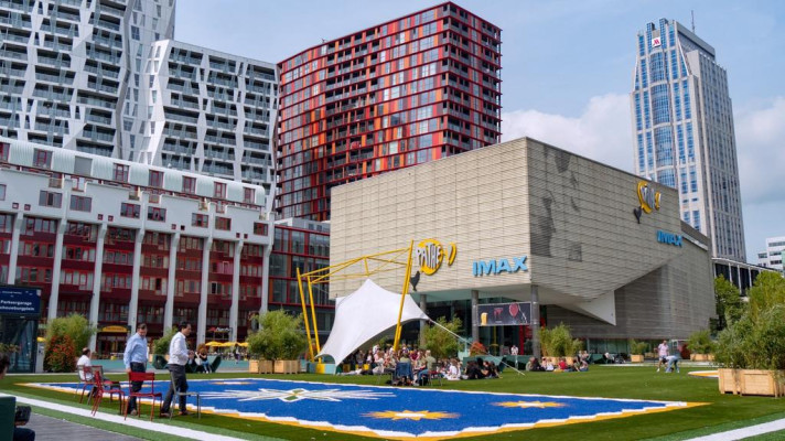 Bekijk foto 1/5 van house in Rotterdam