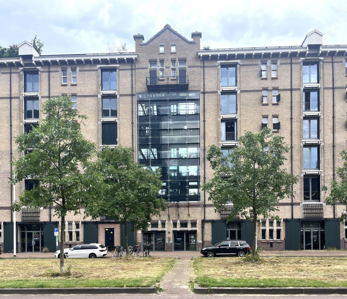 Bekijk foto 1/5 van house in Rotterdam