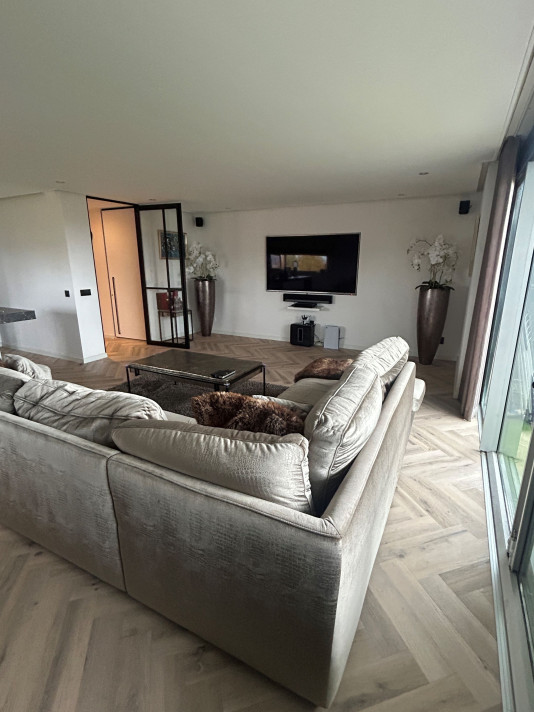 View photo 1/5 of house in Almere