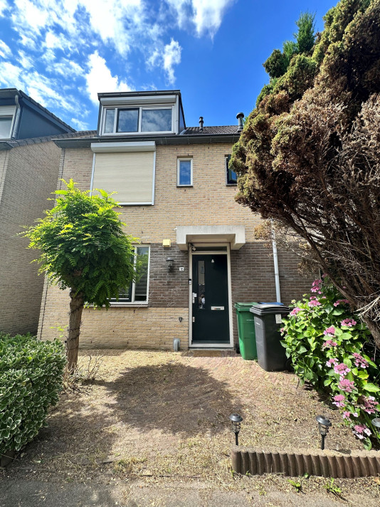 Bekijk foto 1/1 van house in Amstelveen