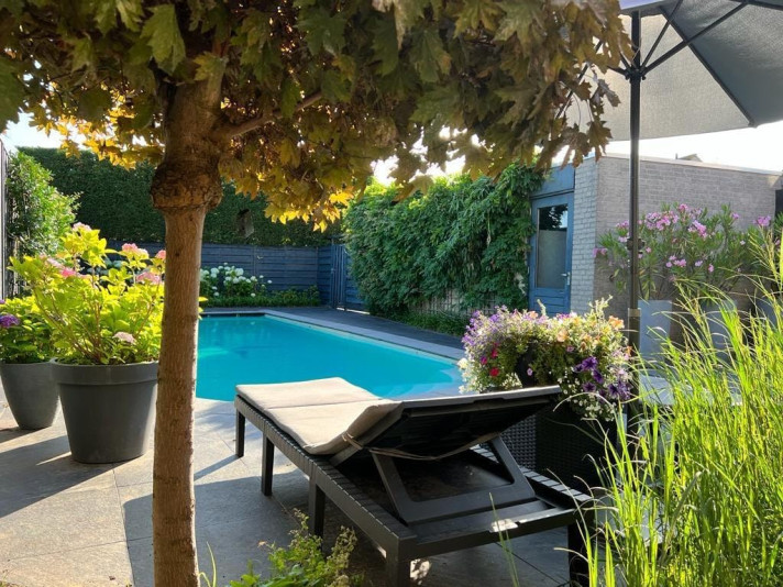 View photo 1/1 of house in Barendrecht