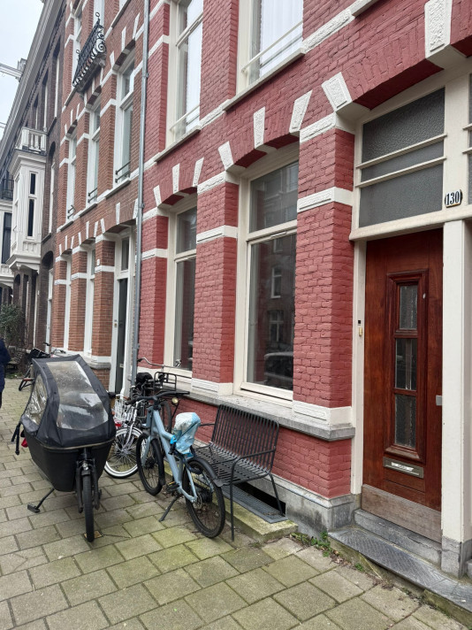 Bekijk foto 1/1 van house in Amsterdam