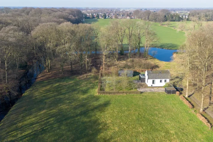 Bekijk foto 1/34 van house in Wijdemeren