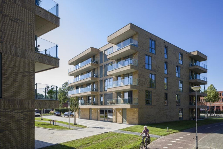 Bekijk foto 1/5 van apartment in Nissewaard