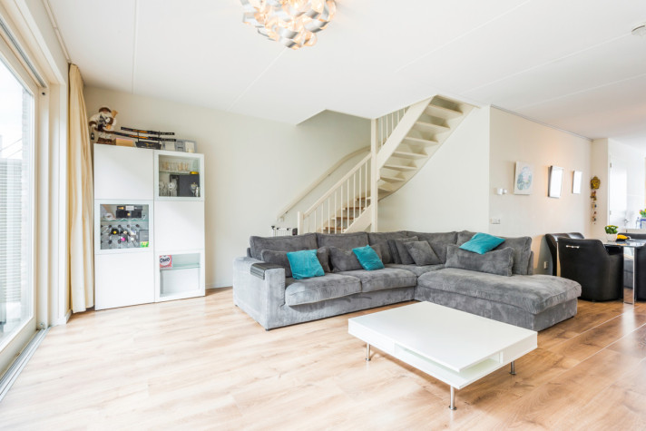 View photo 1/25 of apartment in Amsterdam