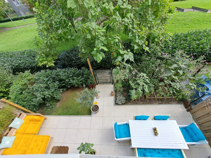 View photo 1/1 of house in Amsterdam