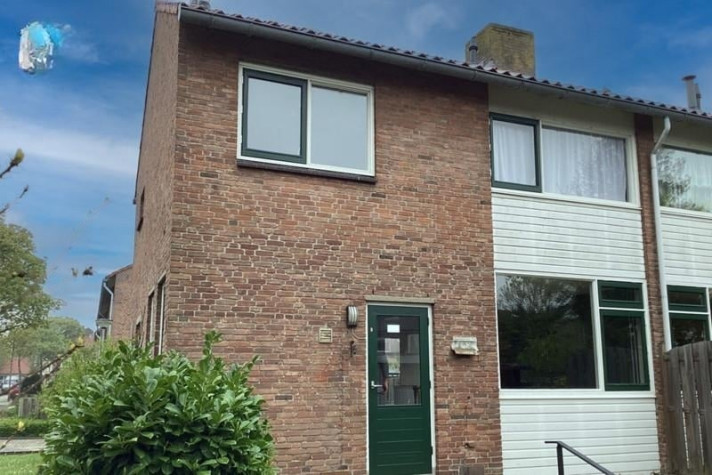 Bekijk foto 1/8 van house in Dordrecht