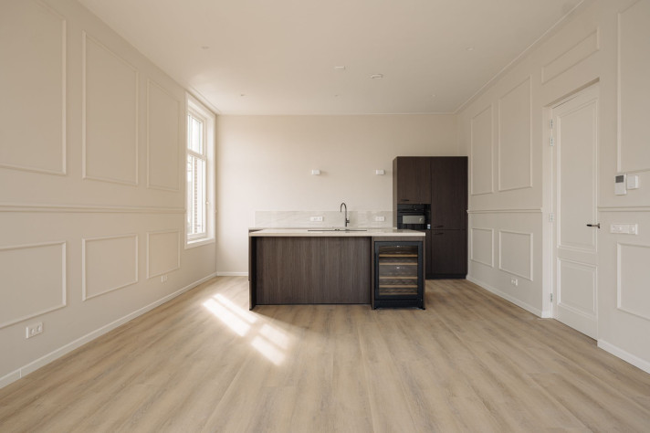 View photo 1/5 of apartment in Amsterdam