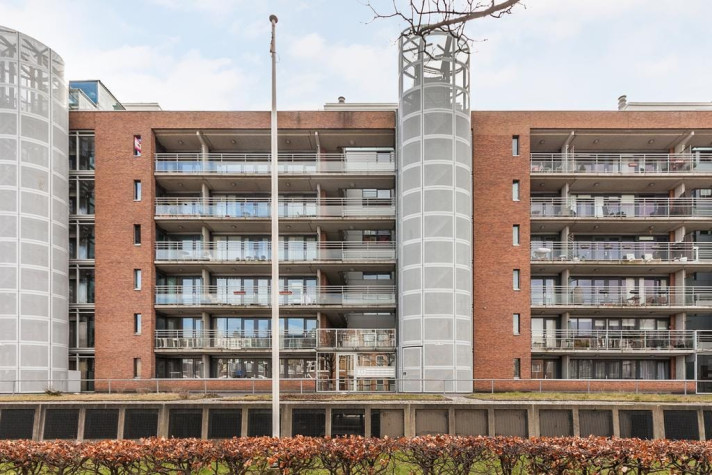 Bekijk foto 1/5 van apartment in 's-Gravenhage