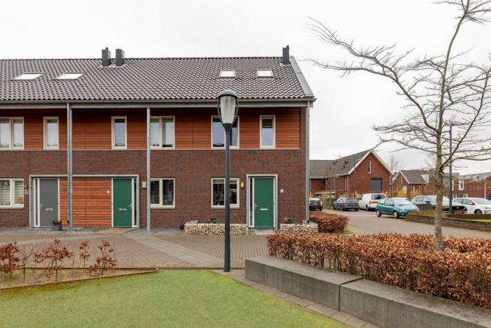 View photo 1/17 of house in Oss