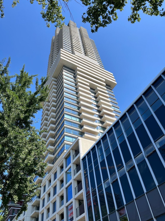 Bekijk foto 1/5 van apartment in Rotterdam