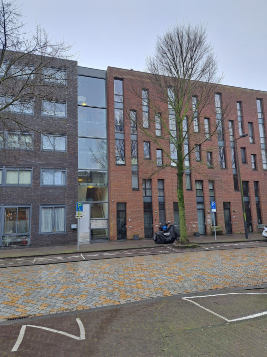 Bekijk foto 1/5 van apartment in Amsterdam