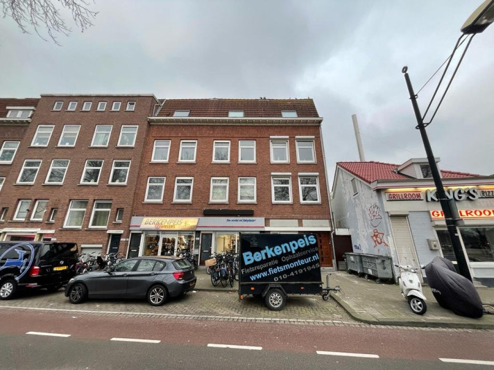 Bekijk foto 1/26 van apartment in Rotterdam