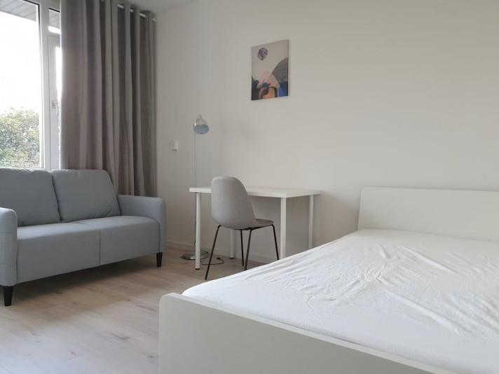 Kamer aan de Dorpsweg in Rotterdam (860152)