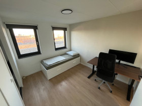 Pokój — Rotterdam