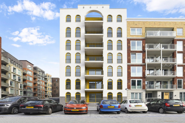 Bekijk foto 1/5 van apartment in Diemen