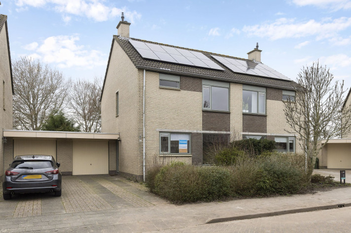 Bekijk foto 1/5 van house in Leeuwarden