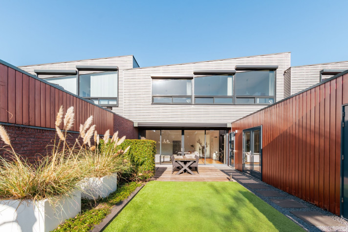 Bekijk foto 1/5 van house in Alkmaar