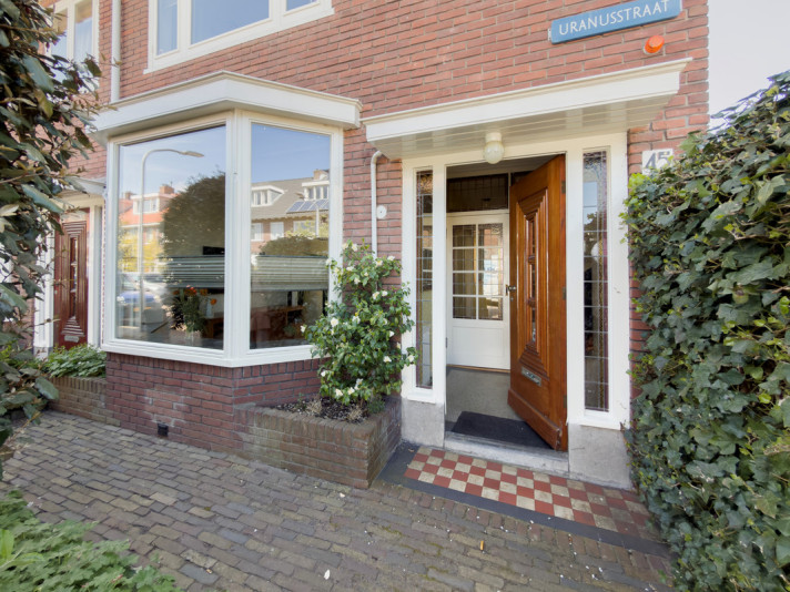 View photo 1/35 of house in Haarlem