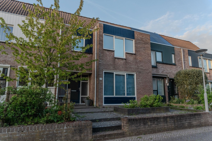 Bekijk foto 1/5 van house in Goes