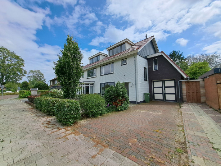 Bekijk foto 1/5 van house in Lent