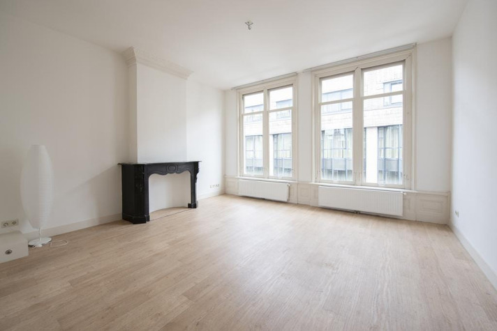 View photo 1/5 of apartment in Amsterdam