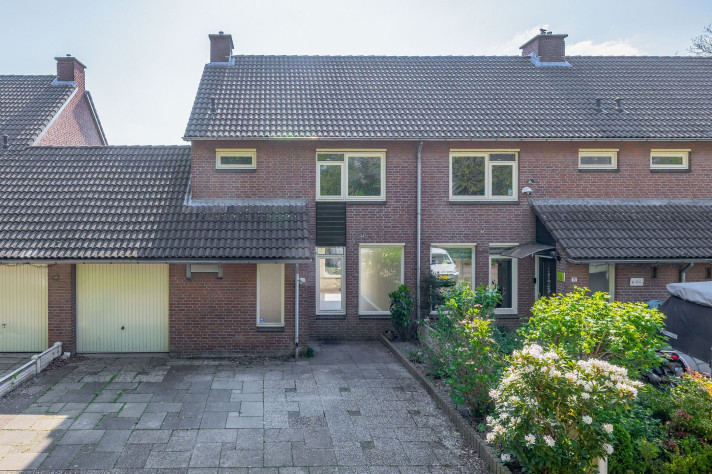 View photo 1/5 of house in Nuenen, Gerwen en Nederwetten