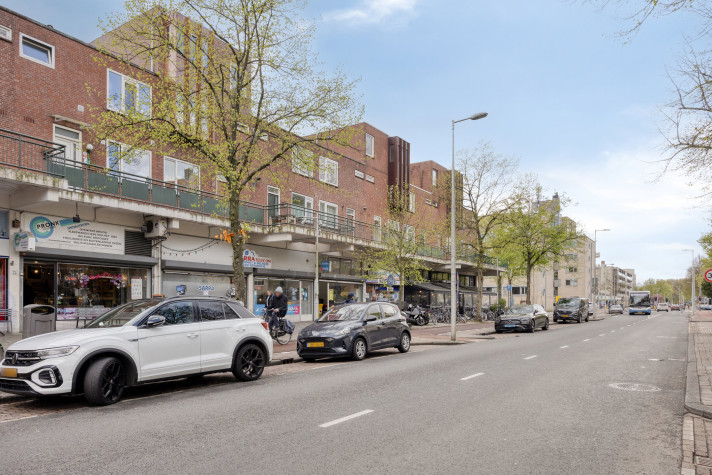 View photo 1/20 of apartment in Amsterdam