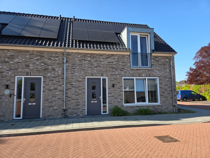 Bekijk foto 1/5 van house in Meterik