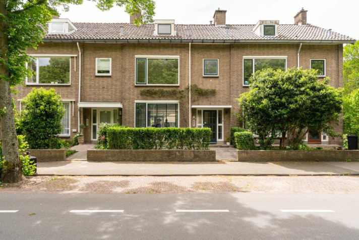 Bekijk foto 1/5 van house in Wassenaar