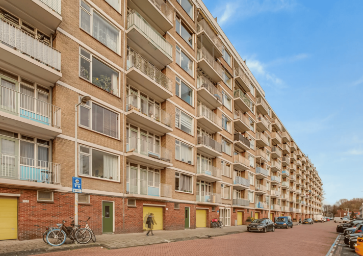 View photo 1/5 of apartment in Amsterdam