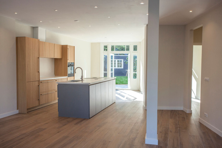 View photo 1/5 of apartment in Amsterdam