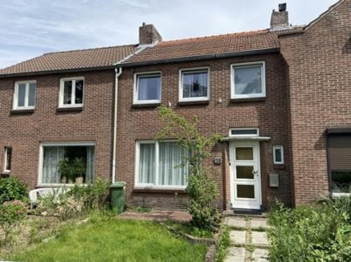 View photo 1/5 of house in Maastricht
