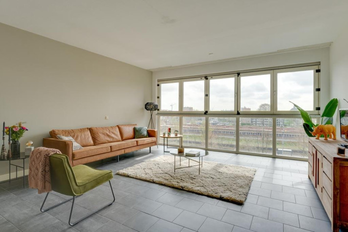Bekijk foto 1/5 van apartment in Amsterdam