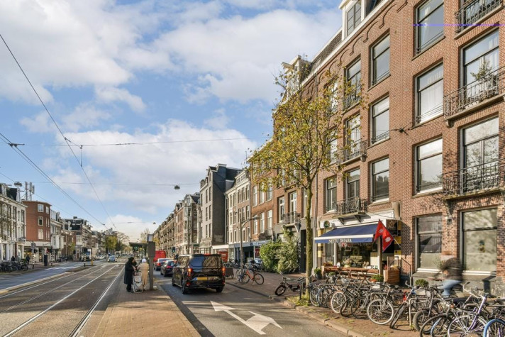 Bekijk foto 1/5 van apartment in Amsterdam