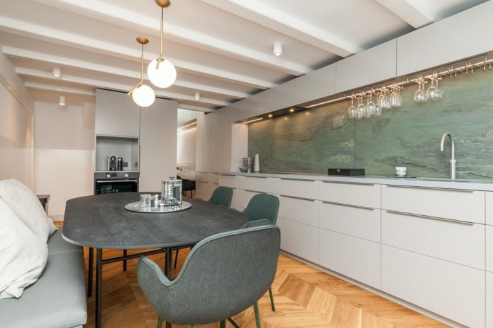 Bekijk foto 1/5 van apartment in Amsterdam